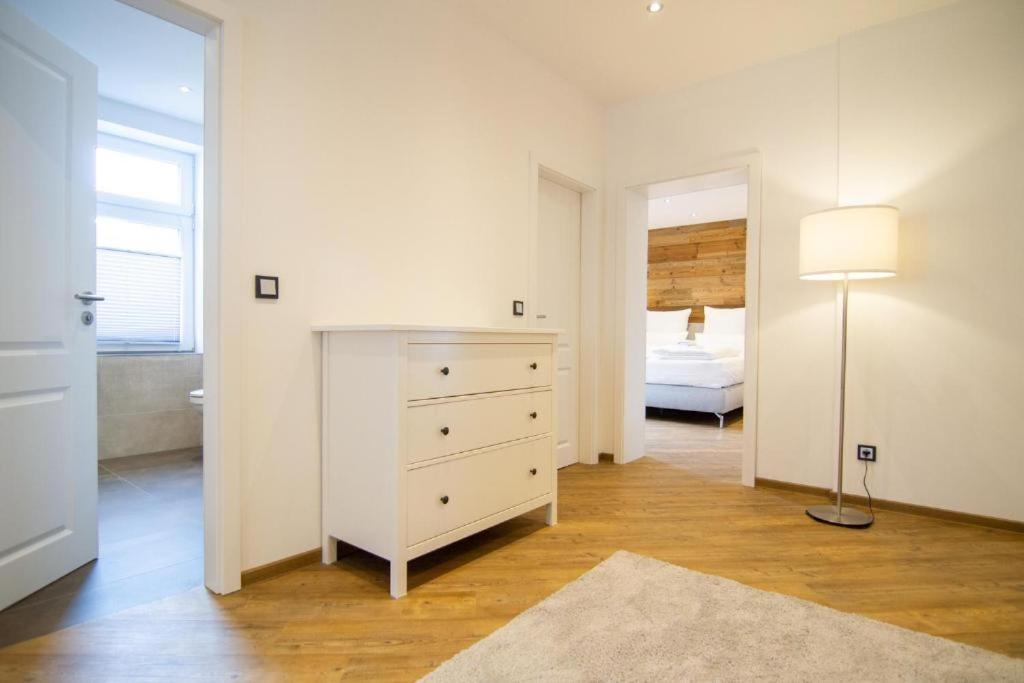 Schiefer Suite Hotel & Apartments Гослар Экстерьер фото
